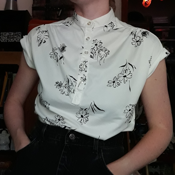 70s Floral Blouse - Picture 10 of 10